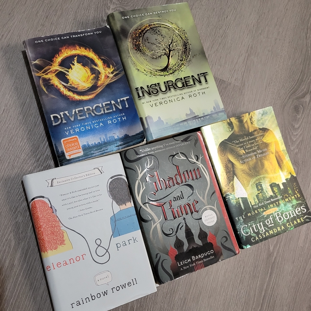 Lot of books- Rainbow Rowell, Veronica Roth, Leigh Bardugo, Cassandra Clare